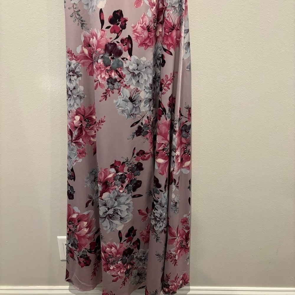 Vince Camuto Floral Print Satin Gown Fuschia Size 4 NWT - Picture 7 of 9